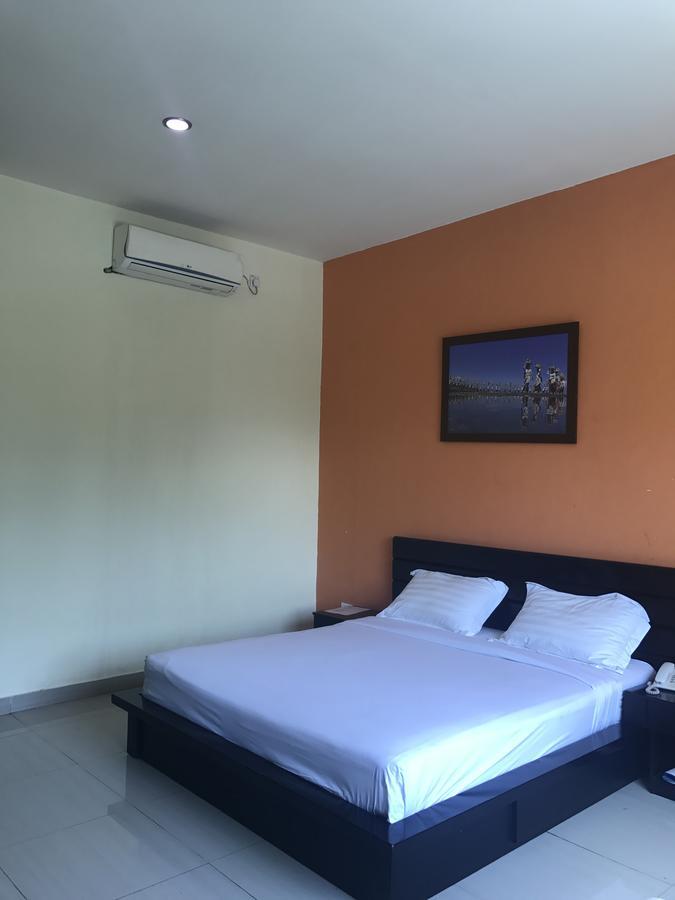Prima Inn Kuta Lombok Exteriér fotografie