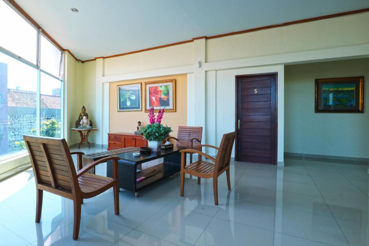 Prima Inn Kuta Lombok Exteriér fotografie