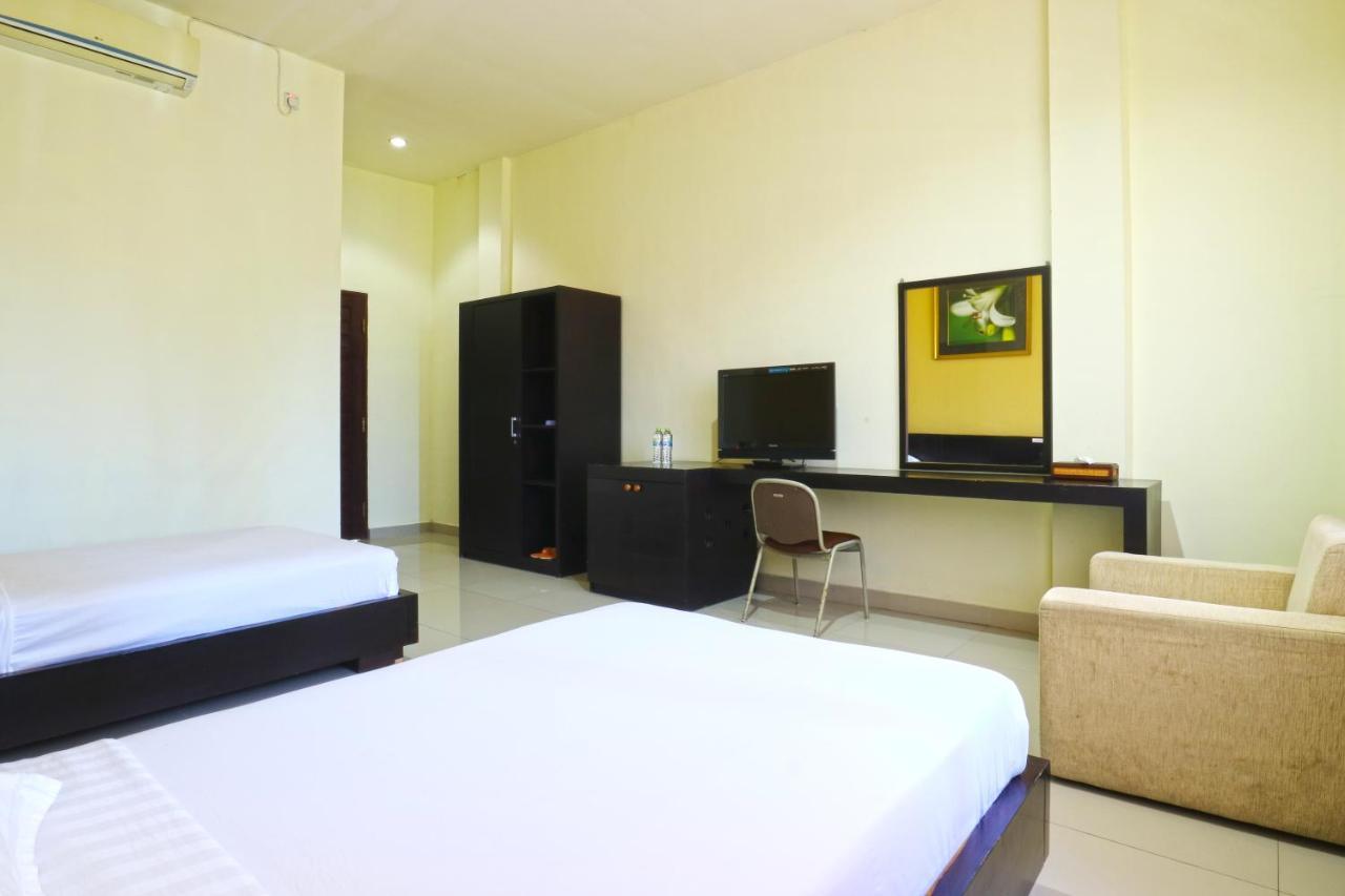 Prima Inn Kuta Lombok Exteriér fotografie
